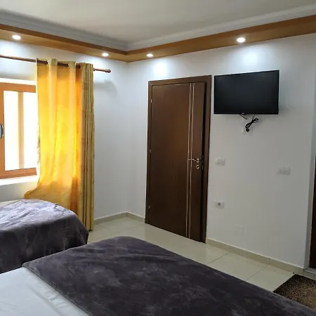 Guesthouse Alvi Permet Exterior photo